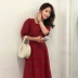 Cuộc gọi điên gọi vẻ đẹp の sóng sóng mùa Hàn Quốc ins net đỏ retro vuông cổ áo phun tay áo kẻ sọc đỏ ăn mặc váy hoa cúc váy đầm
