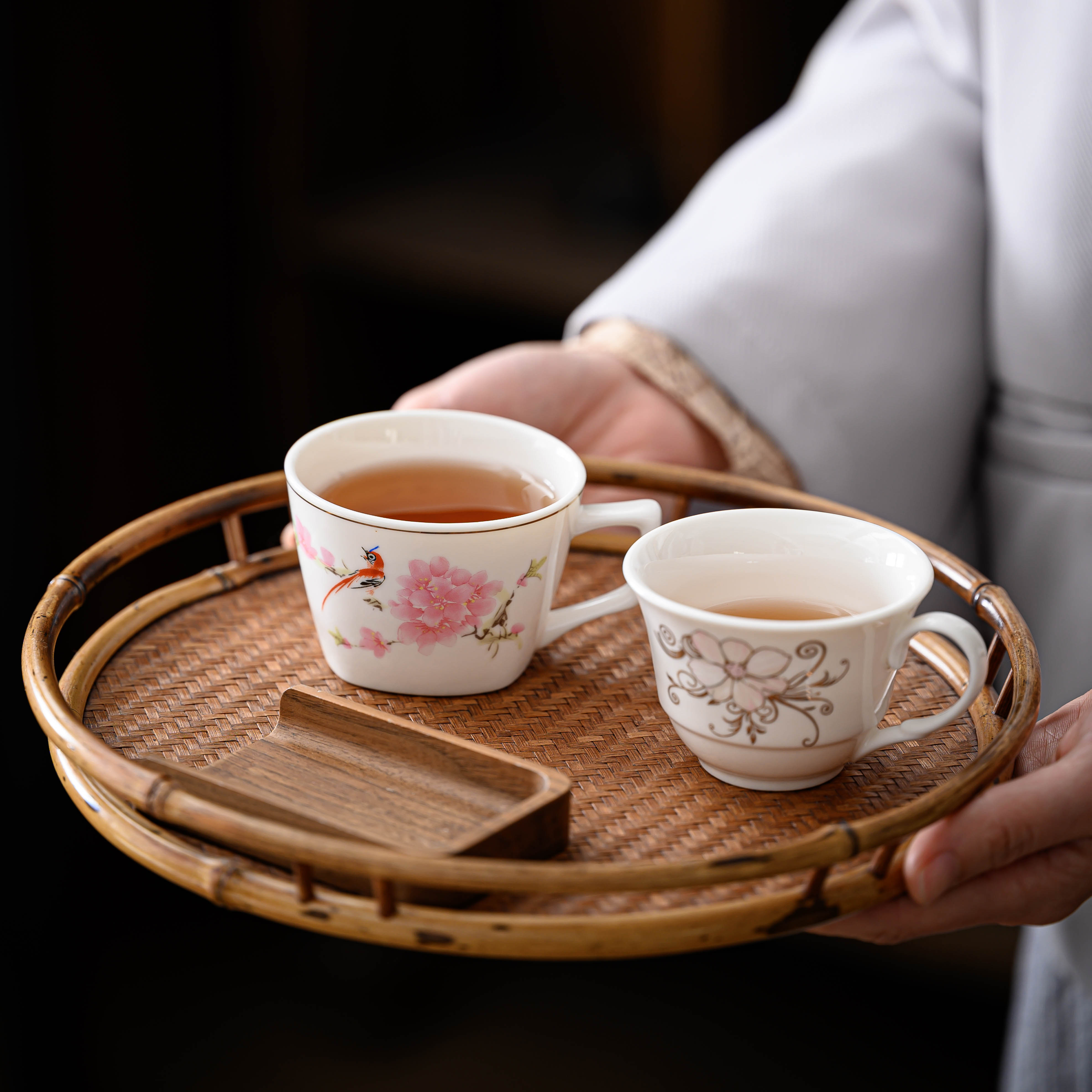 Ceramic Tea Cup Tea Set Tea Tasting Cup with Handle Master Cup Kung Fu Single Cup Small Water Cup White Porcelain Household Large Size