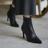 Martens, высокие демисезонные короткие сапоги с заостренным носом, из натуральной кожи, мягкая подошва