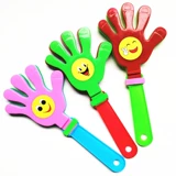 Небольшая ладонь, похлопанная пластиковой пощечиной, ладонью, ладони и аплодисментами концертных реквизитов, ежегодная сторона собрания