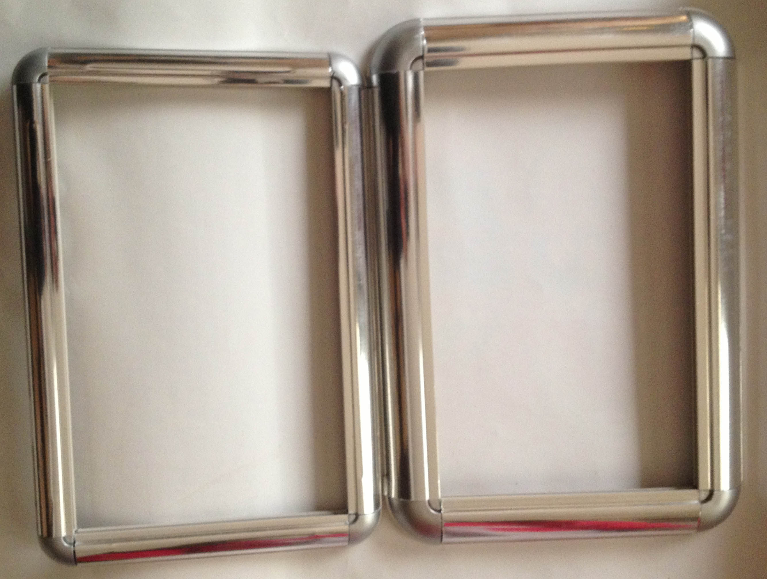 湖北武汉kt板边条 制度牌包边条 大c条 小c条 镜面金色 镜面银色详情