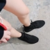 2018 Hàn Quốc phiên bản của vòng mới dây đeo đầu dày nền tảng vớ xốp thở cao để giúp lưới giày phụ nữ mùa hè thể thao giày chạy