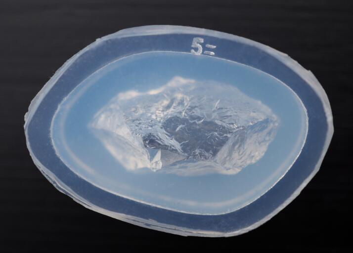 Whitediy Gutta percha transparent silica gel mould Crystal Glue  mould silica gel mineral Spar Crystal Cluster transparent mould