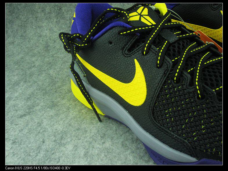 全新原盒 nike dream season v 科比 篮球鞋 码数42-47.5 价钱498裸