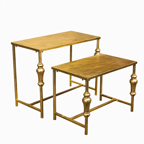 Золотой стенд, сумка, туфли