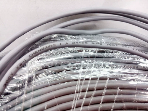 Стерео двухканальный аудиосигнал Shield Dual -core Shiething Audio Connection Die Die