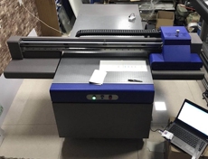 Фото машины 1.6米双喷头 户外喷绘机 户内压电机 油性/弱溶剂写真机