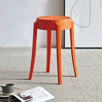 Оранжево-красный