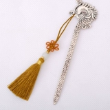 Плетеная расческа ручной работы с кисточками