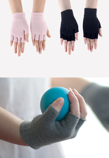 Перчатки для йоги 韩国新款瑜伽防滑手套女专业高端健身房器械撸铁 透气 防起茧呵护