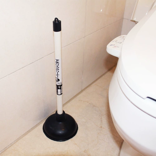 Японский туалетный туалетный туалет заблокировал туалетную заглушку Tight Tiger Tiger в туалете и сосание сильных кожных туннелей в абсорбирующем псорийцах