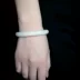 边 人 似 bracelet Vòng tay ngọc bích vàng tự nhiên Ngọc bích trắng Vòng tay ngọc tròn trắng vòng tay ngọc đẹp - Vòng đeo tay Cuff