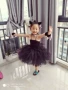 Trẻ em váy pettiskirt công chúa váy cô gái catwalk váy đen mèo con mẫu giáo trang phục piano - Váy trẻ em áo vest trẻ em