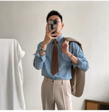 Весенняя трендовая рубашка для отдыха, тренд сезона, облегающий крой