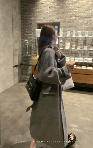 Стеганый длинный черный демисезонный ремень, шерстяное пальто, коллекция 2023, увеличенная толщина, средней длины, крой