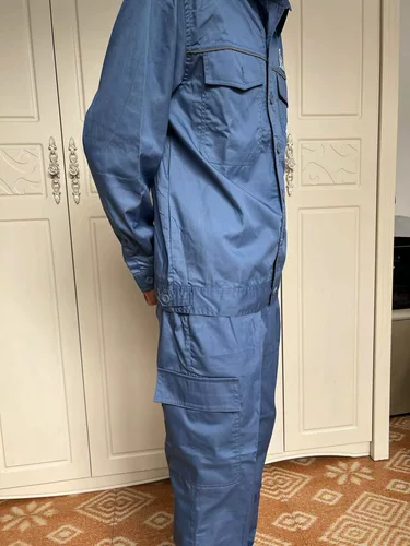 Sinopec enferinerynery заинтересованность анти -статическая работа по работе с теми же нефтехимическим переработкой синего летни