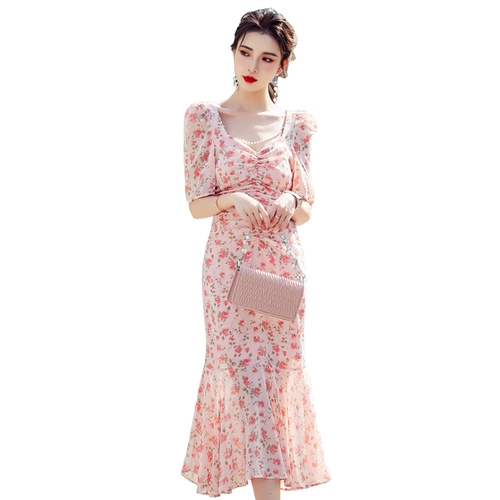 Приталенный шифоновый длинный корсет, вечернее платье, в цветочек, французский стиль, рукава фонарики, крой «рыбий хвост», яркий броский стиль
