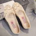 Mùa hè cũ Bắc Kinh giày vải của phụ nữ lưới thoáng khí giày phẳng giản dị hollow mẹ giày thấp để giúp non-slip phụ nữ mang thai peas giày Giày cắt thấp