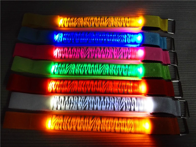 Светящийся мигающий зебра с USB-зарядным устройством, роликовые коньки, браслет