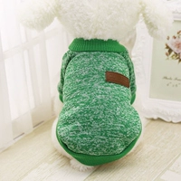 Зеленый флисовый свитер, со снежинками