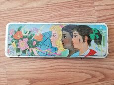 Коробка 文革 文具盒 铁皮文具盒 铅笔盒 亚非拉女孩