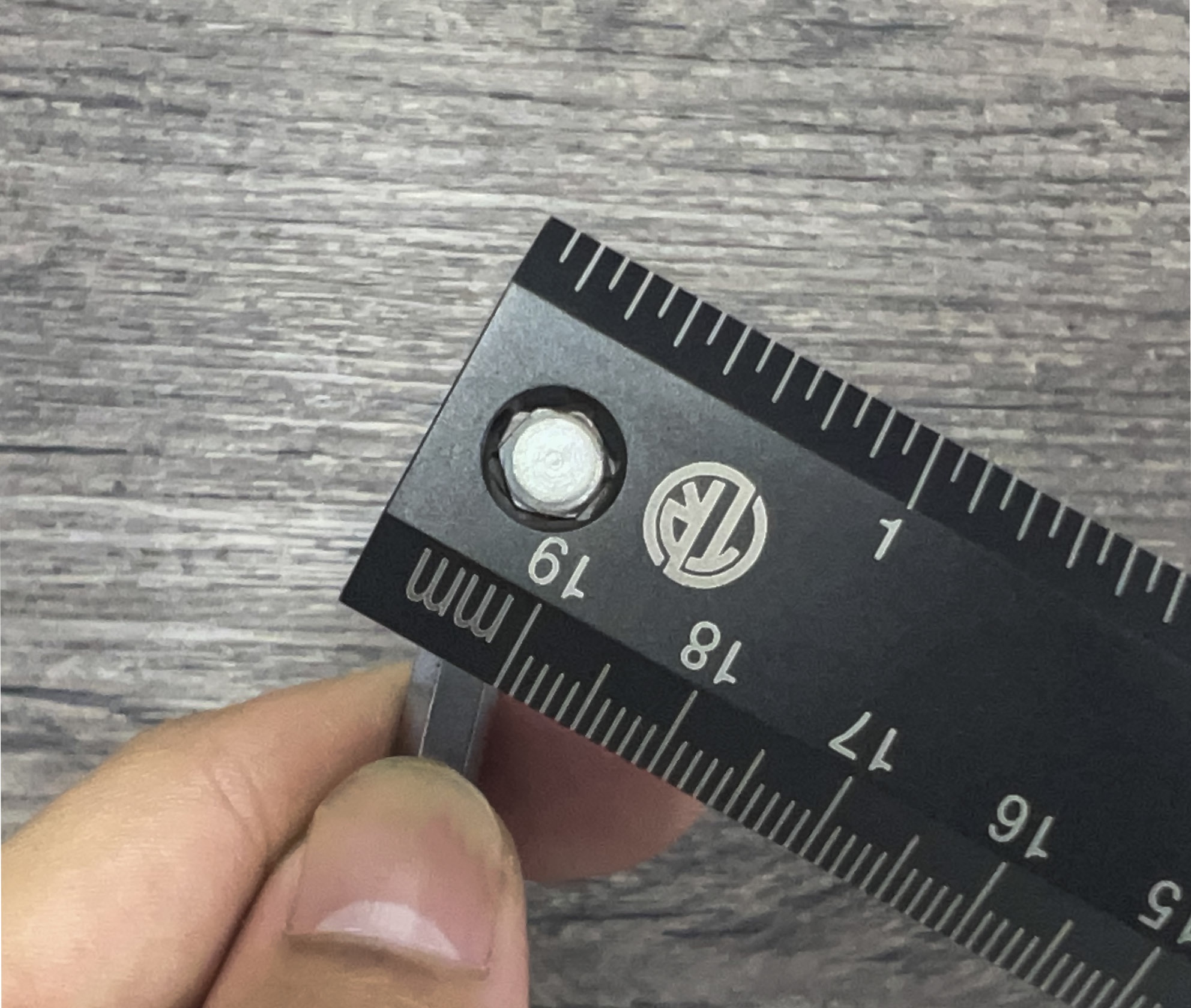 64alチタニウム合金定規 O1CN019PbpEU1nGRhyCewac_!!