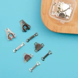 Невидимые штаны, пиджак классического кроя, корсет