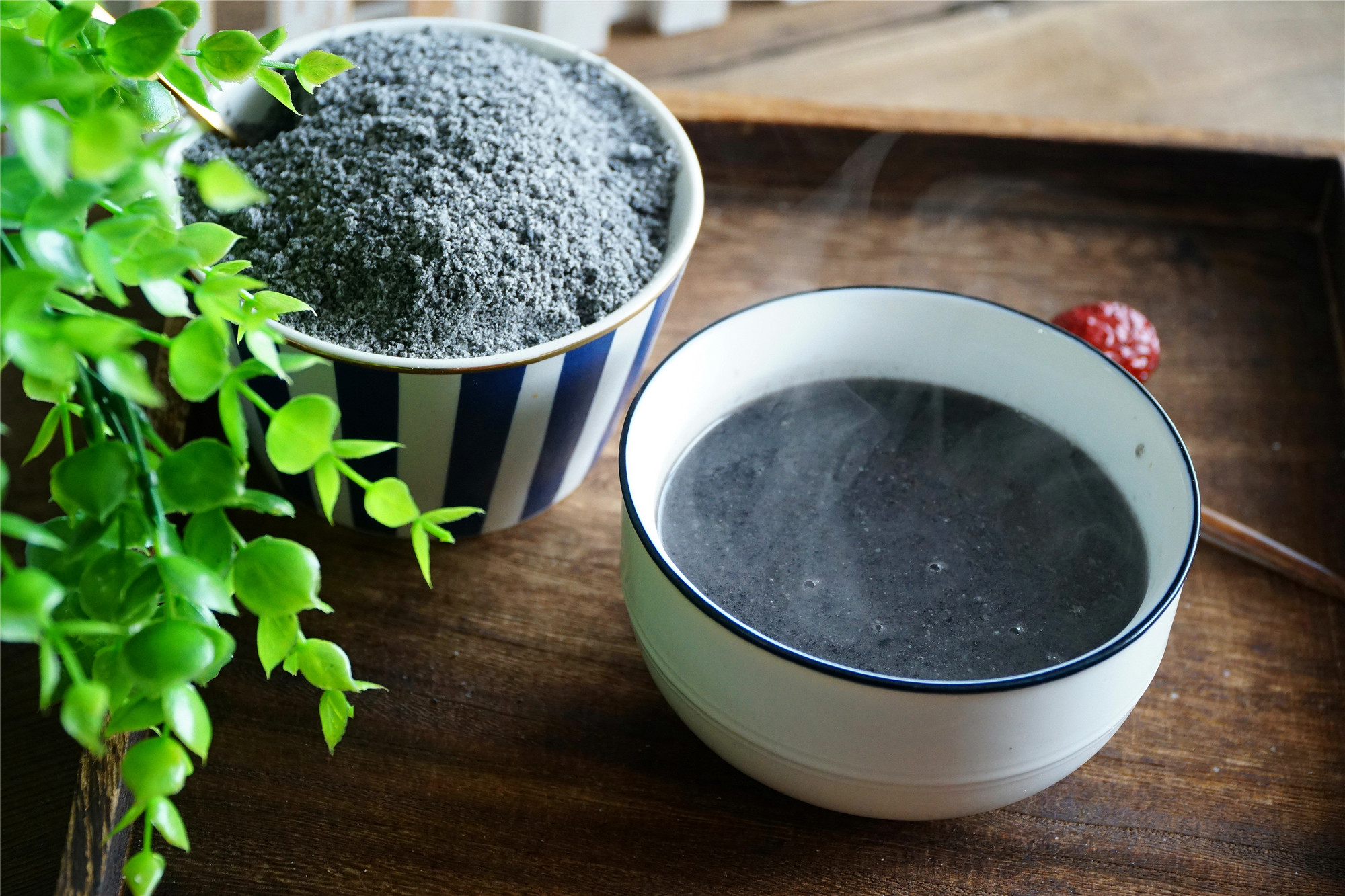 寒露吃芝麻,在家做黑芝麻糊