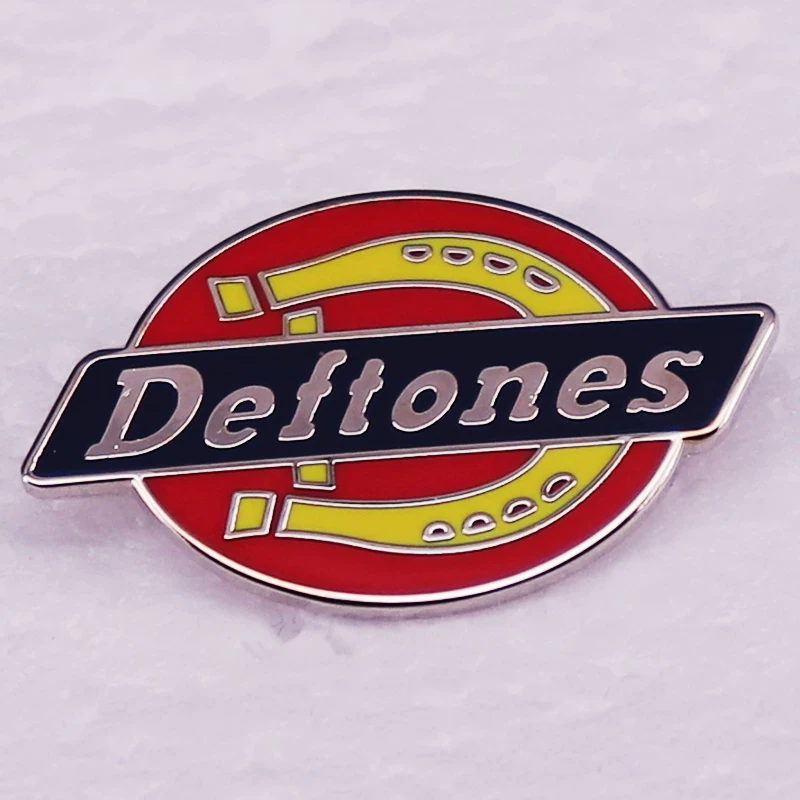 [Стильная группа Deftones]