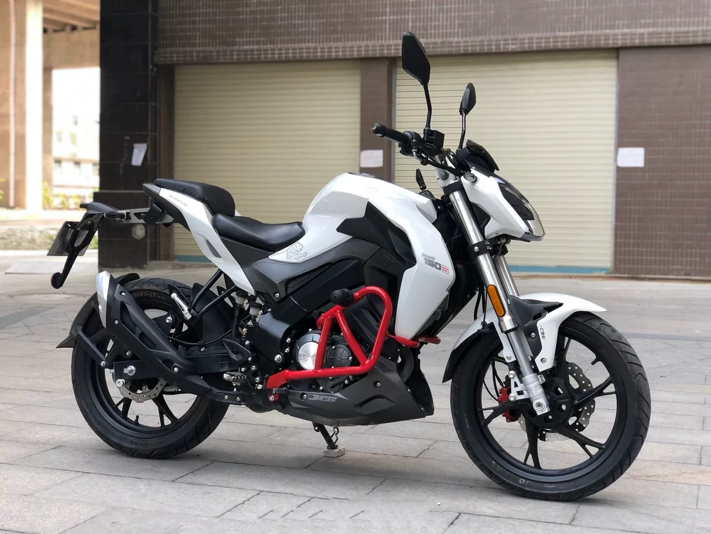 Б/у Yamaha 250 Flying к ретро Benarel Xiaonong 150s уличный автомобиль Shengshi 310 спортивный автомобиль мотоцикл