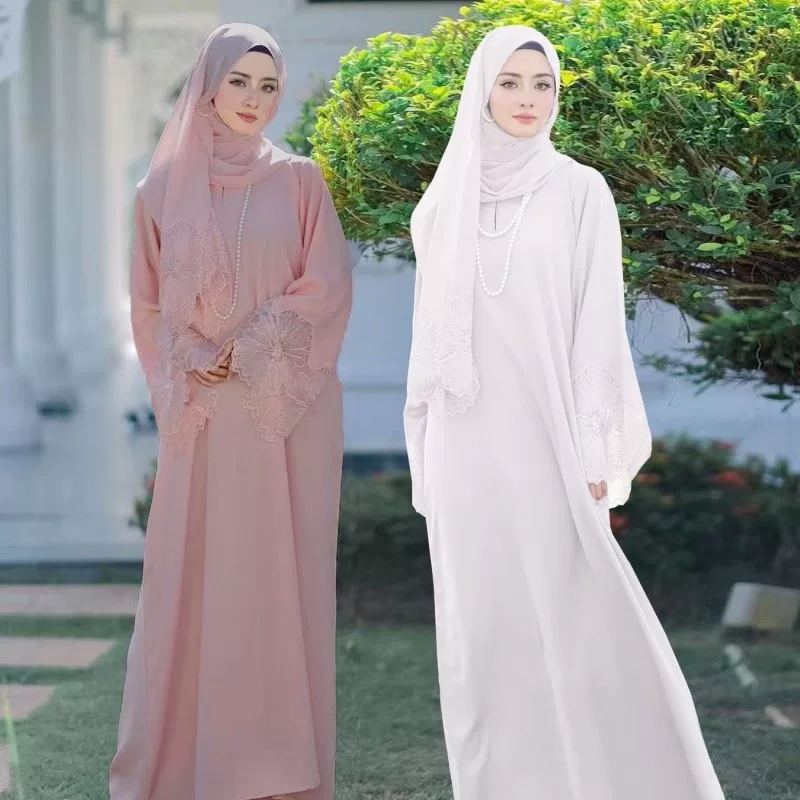 Новое четырехцветное среднеазиатское женское халат Malay Indonesian платье с головным убором в исламском стиле Саудовская Аравия