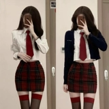 Студенческая юбка в складку, комплект, демисезонный лонгслив, оригинальный жилет, подходит для подростков, с акцентом на бедрах