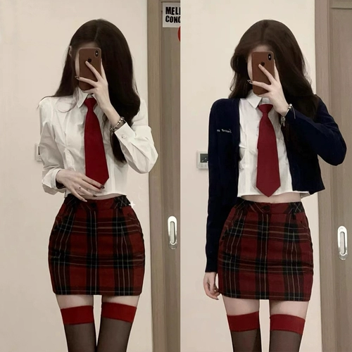 Студенческая юбка в складку, комплект, демисезонный лонгслив, оригинальный жилет, подходит для подростков, с акцентом на бедрах