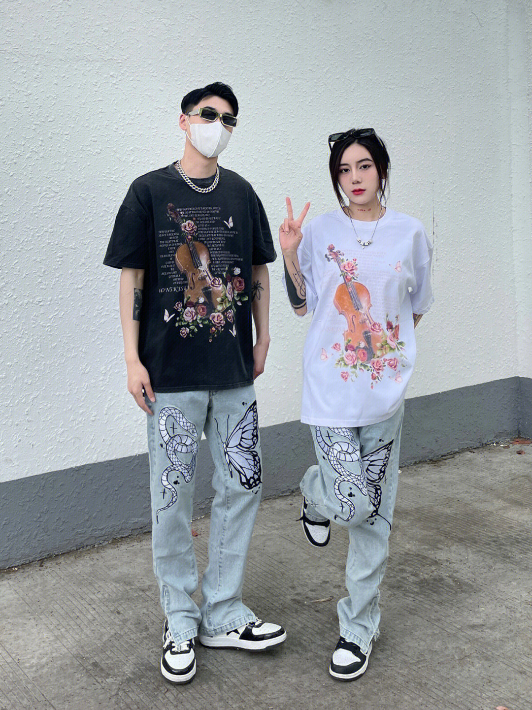 American high street hiphop retro embroidered jeans for men, loose and versatile zipper micro flared casual couple trousers Specification image