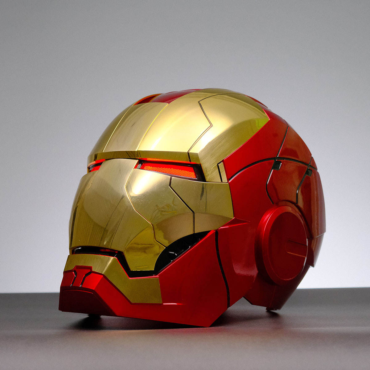 AutoKing ak1/1 Iron Man MK5 Helmet Real Wearable Transformable Voice Control Electric Opening and Cclosing Spot