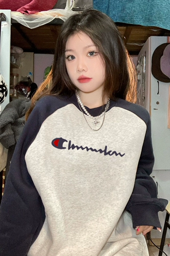 Демисезонный свитшот, утепленная куртка, оверсайз