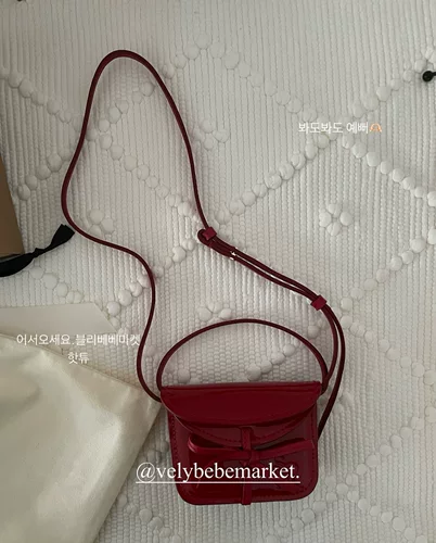 Ретро красный маленький кошелек с бантиком, сумка через плечо, коллекция 2023, в корейском стиле