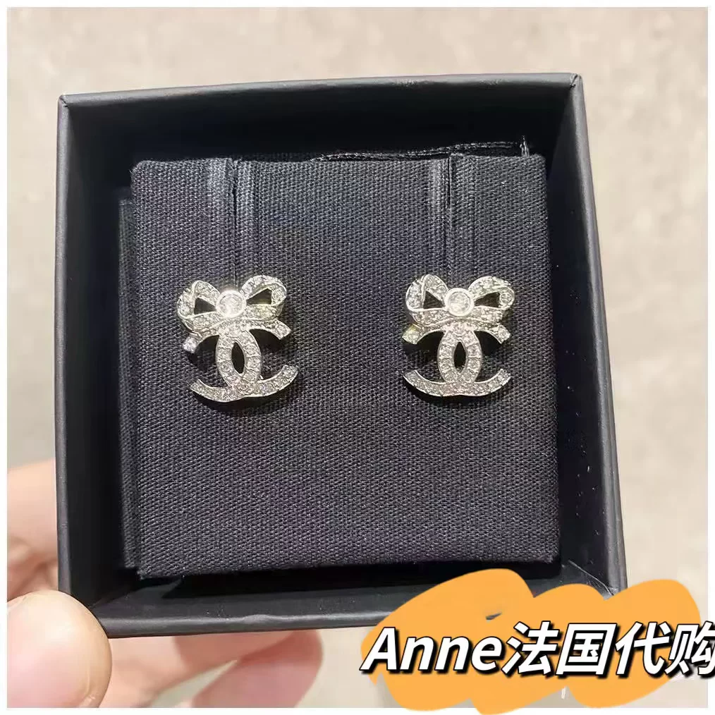 Покупка CHANEL серьги Chanel 22B новые серебряные стразовые бант двойная буква C серьги