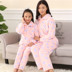 Mùa thu và mùa đông đồ ngủ trẻ em flannel dài tay cha mẹ-con dịch vụ nhà bé trai cô gái san hô lông cừu bộ đồ ngủ trẻ em thiết lập váy trẻ em Trang phục dành cho cha mẹ và con