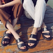 Dép mùa hè Xu hướng cổng nam cá tính Dép và dép thông thường Các cặp vợ chồng Hàn Quốc Kích thước lớn Nền tảng Giày đế xuồng