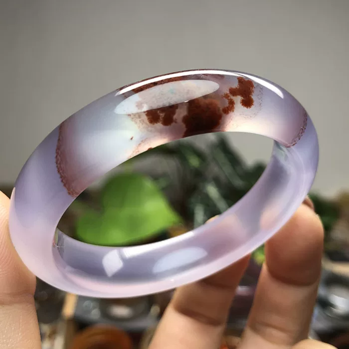 Пожалуйста, переведите этот заголовок на русский: "Natural Brazil Ice Agate Bracelet Live Special Links Private Shooting Private Shooting Emperor Purple Violet"