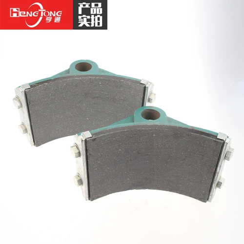 Аксессуары для машины башни удерживают блок тормозной плитки.