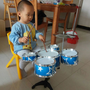 Trẻ em của trống người mới bắt đầu thực hành trống mô phỏng jazz trống đồ chơi âm nhạc laser năm trống 1-2-3 tuổi