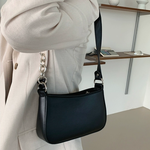 Небольшая дизайнерская сумка подмышку, чай с молоком, ретро сумка через плечо, сумка на одно плечо, цепь, изысканный стиль, французский стиль