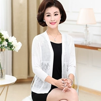 Phụ nữ trung niên đan áo khoác cardigan phần mỏng lỏng lẻo đoạn ngắn chống nắng khăn choàng mẹ mặc áo sơ mi điều hòa mùa hè - Quần áo của mẹ áo cho mẹ