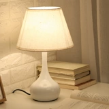 Расширенная настольная лампа для спальни для кровати, современный и минималистичный сенсорный индукционный фонарь, изысканный стиль, человеческий датчик