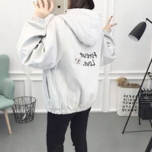 Ngắn áo khoác học sinh trung học 2017 mới mùa xuân và mùa thu cô gái Hàn Quốc phiên bản của lỏng hoang dã áo khoác ngoài đội mũ trùm đầu đồng phục bóng chày