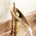 vòi rửa gắn tường Đặc biệt đặc biệt nghệ thuật Fang Basin hỗ trợ vòi cổ làm vòi bằng đồng bằng đồng cũ vòi rửa bát nóng lạnh gắn tường vòi nước gắn tường toto Vòi gắn tường