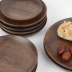 Gỗ cho biết gỗ óc chó màu đen tấm phong cách Nhật Bản trái cây bằng gỗ tấm tròn tấm gỗ khay sáng tạo khay trà gỗ