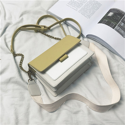 Yellowthis year popular French minority Bag Foreign style Female bag 2021 new pattern Fashionable and versatile Advanced sense One shoulder Inclined shoulder bag